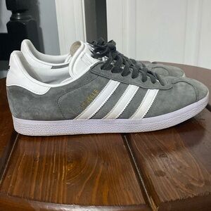 Men’s Adidas Gazelle sneakers.  Size 9.5. Excellent condition.  Barely worn.